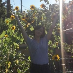 Meet your Posher, Ellie